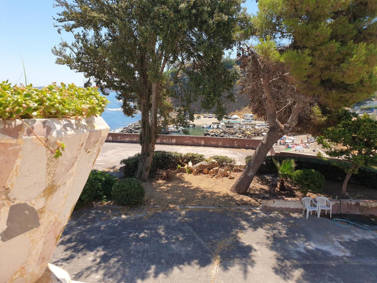 Casa vacanze fronte mare Augusta Buitenkant foto